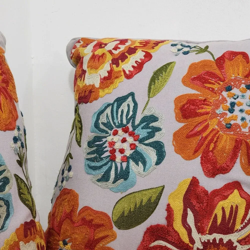 Pier 1 Throw Pillow 2pc Set Gray Floral Embroidery 17” x 17” Zipper Crewel Boho
